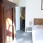 Hotel Chateau D'arpaillargues - Teritoria