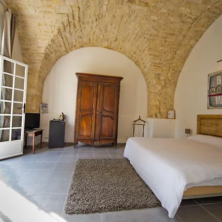 Hotel Chateau D'arpaillargues - Teritoria Arpaillargues-et-Aureillac