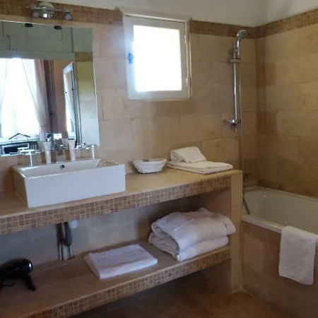 Hotel Chateau D'arpaillargues - Teritoria