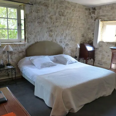 Chateau D'arpaillargues - Teritoria Arpaillargues-et-Aureillac